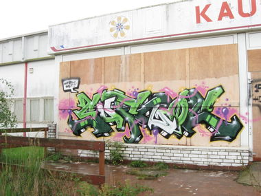 Graffiti Wall - Photo by wastedlife