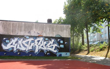 Graffiti Wall - Photo by wastedlife