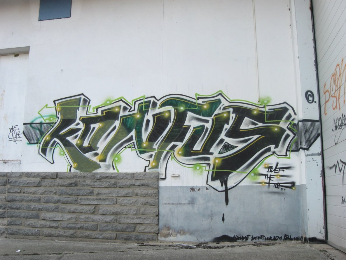 Graffiti Wall - Photo by wastedlife