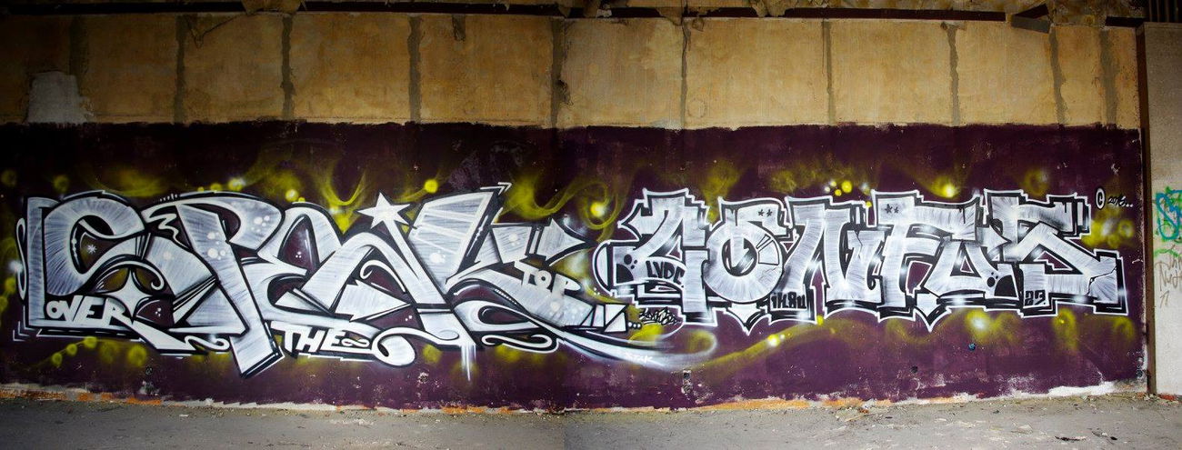 Graffiti Wall - Photo by wastedlife