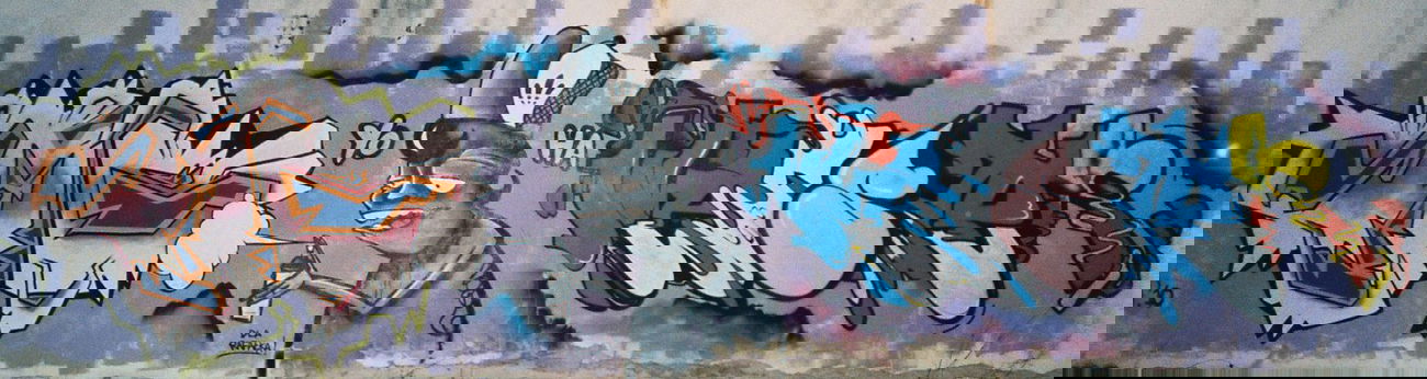 Graffiti Wall - Photo by webster - webster, kotlina, crew (2011)