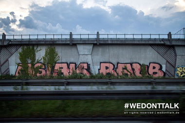 Graffiti Bombing in Frankfurt - Photo by wedonttalk - frankfurt, rollup, raub