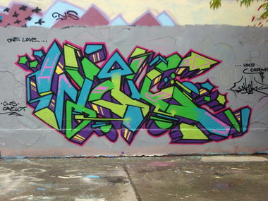 Graffiti Wall in berlin - Photo by weok - weok, chucknorris