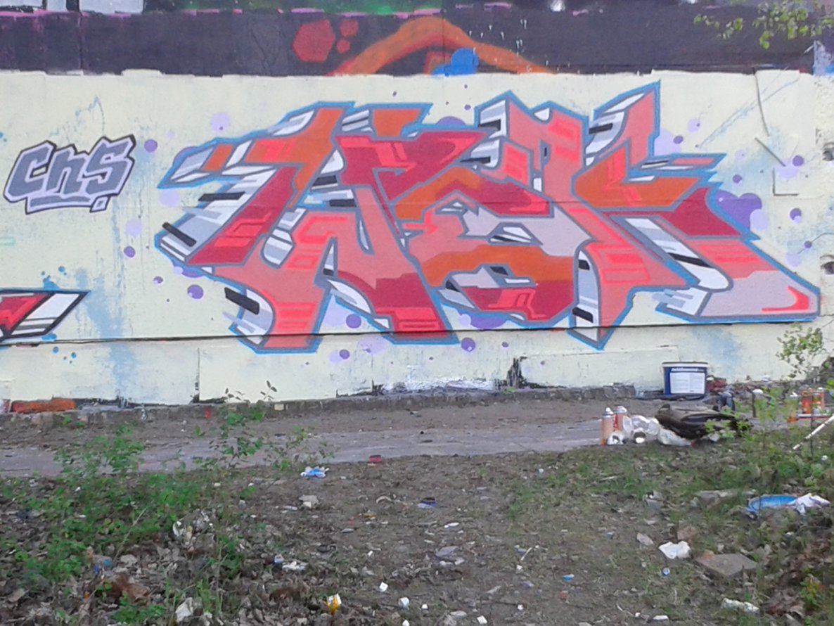 Graffiti Wall in Berlin - Photo by weok - cns, weok (2014)