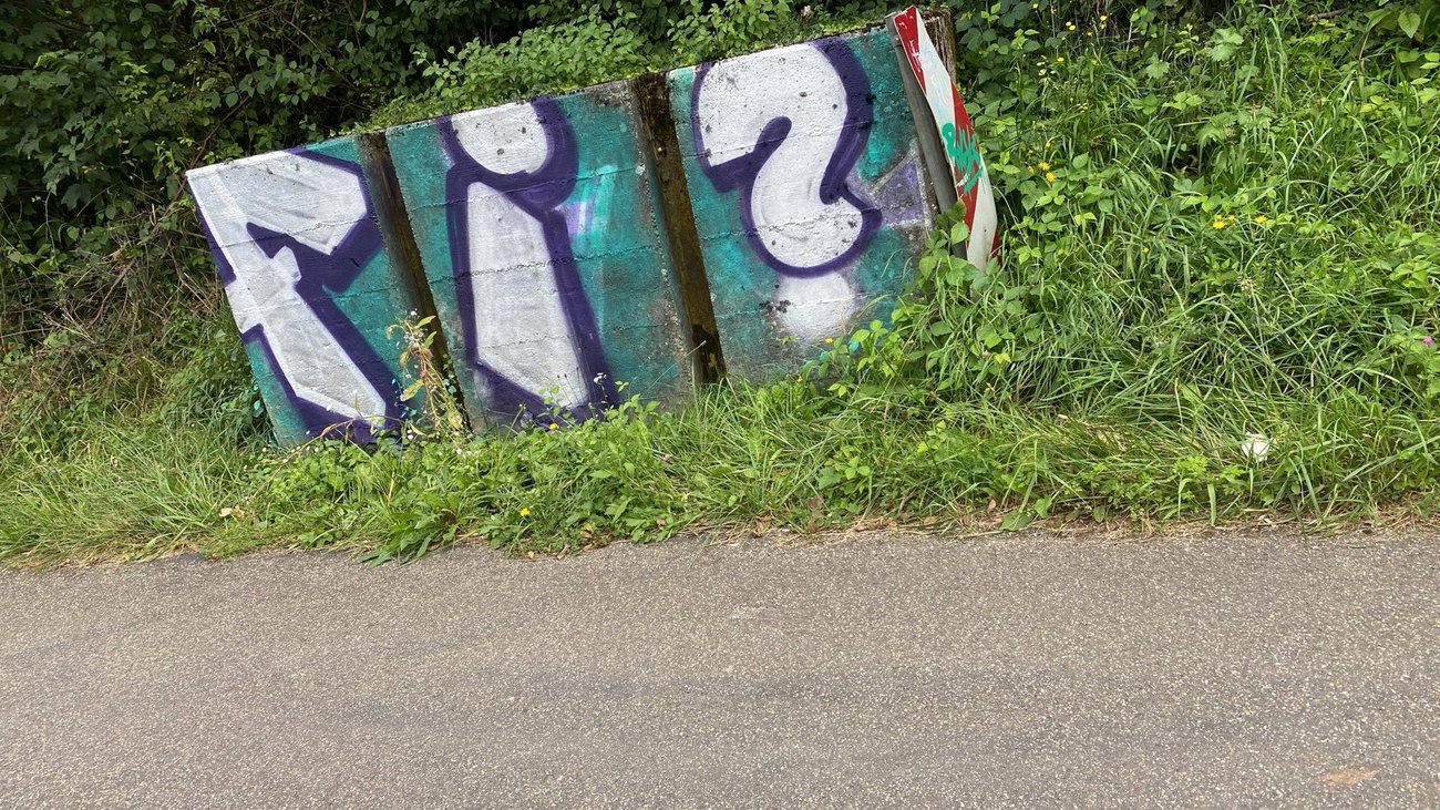 Graffiti Artwork - Photo by whonift - fint