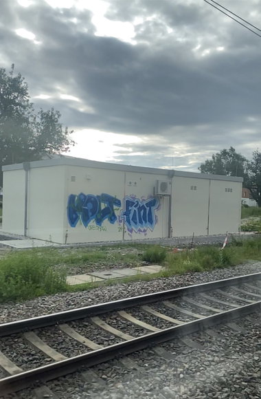 Graffiti Wall - Photo by whonift - kolt, fint