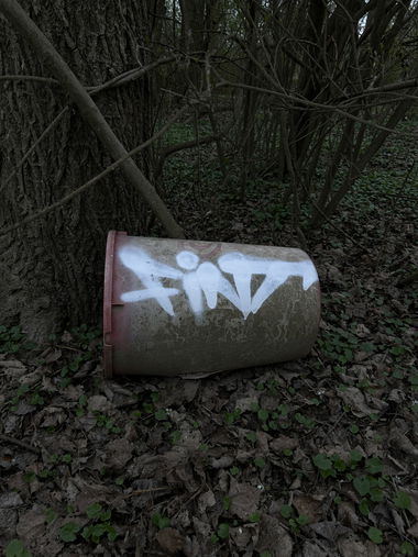 Graffiti Wall - Photo by whonift - fint