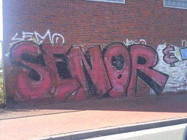 Graffiti Wall - Photo by wigor1133