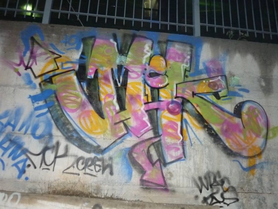 Graffiti Wall - Photo by wrecmck