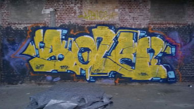 Graffiti Wall - Photo by wsb - sole., tesla (2014)