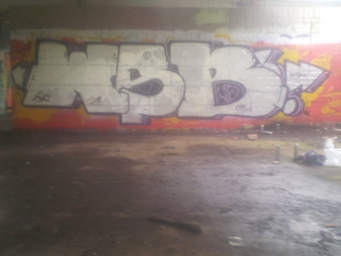 Graffiti Wall - Photo by wsb (2014)