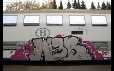 Graffiti Train - Photo by wsb - wsb, crew., sole (2014)