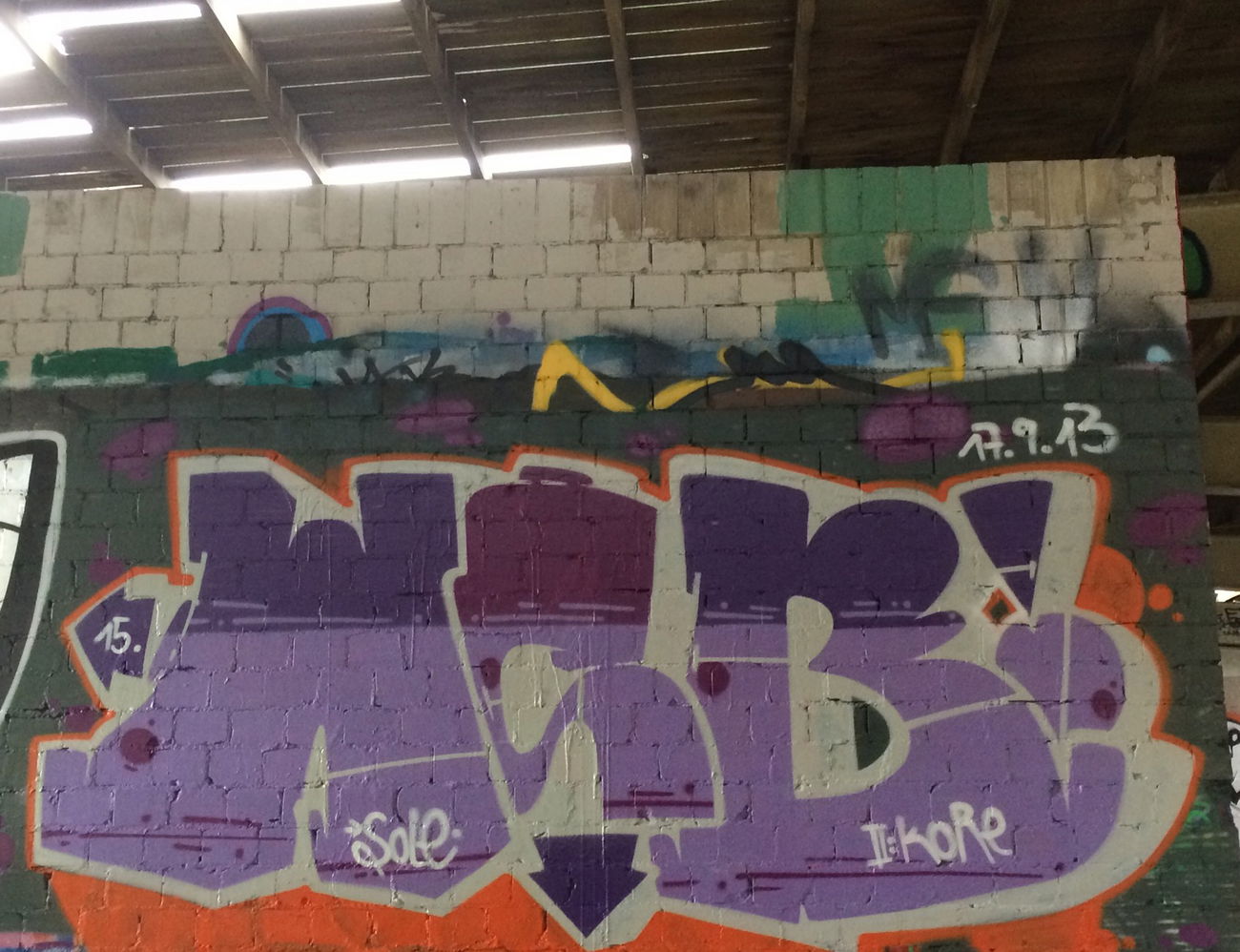 Graffiti Wall - Photo by wsb (2015)