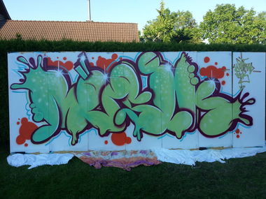 Graffiti Wall - Photo by wtf - Musik, wtf