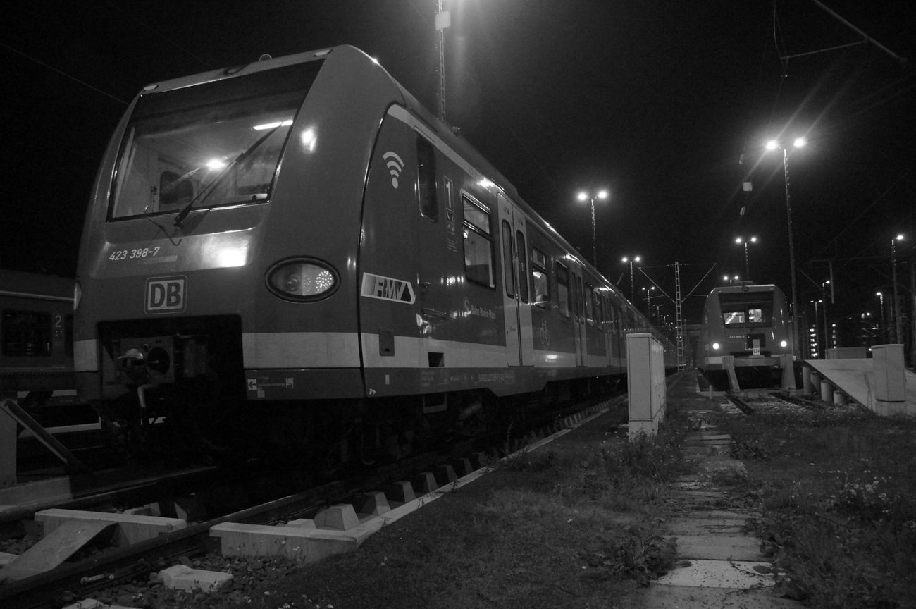 Graffiti Train in Frankfurt - Photo by wypad_z_baru (2019)