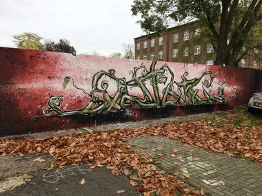 Graffiti Wall - Photo by x9 (2017)