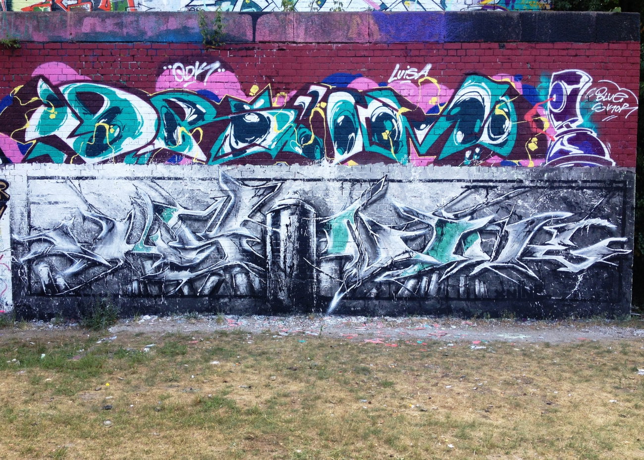 Graffiti Wall - Photo by x9 - kleinmachnow, xnine, x9 (2018)