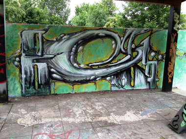 Graffiti Wall - Photo by x9 (2017)