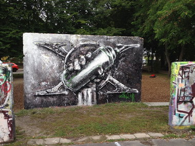 Graffiti Wall - Photo by x9 (2017)