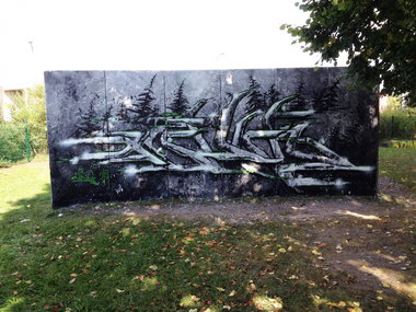 Graffiti Wall - Photo by x9 (2017)