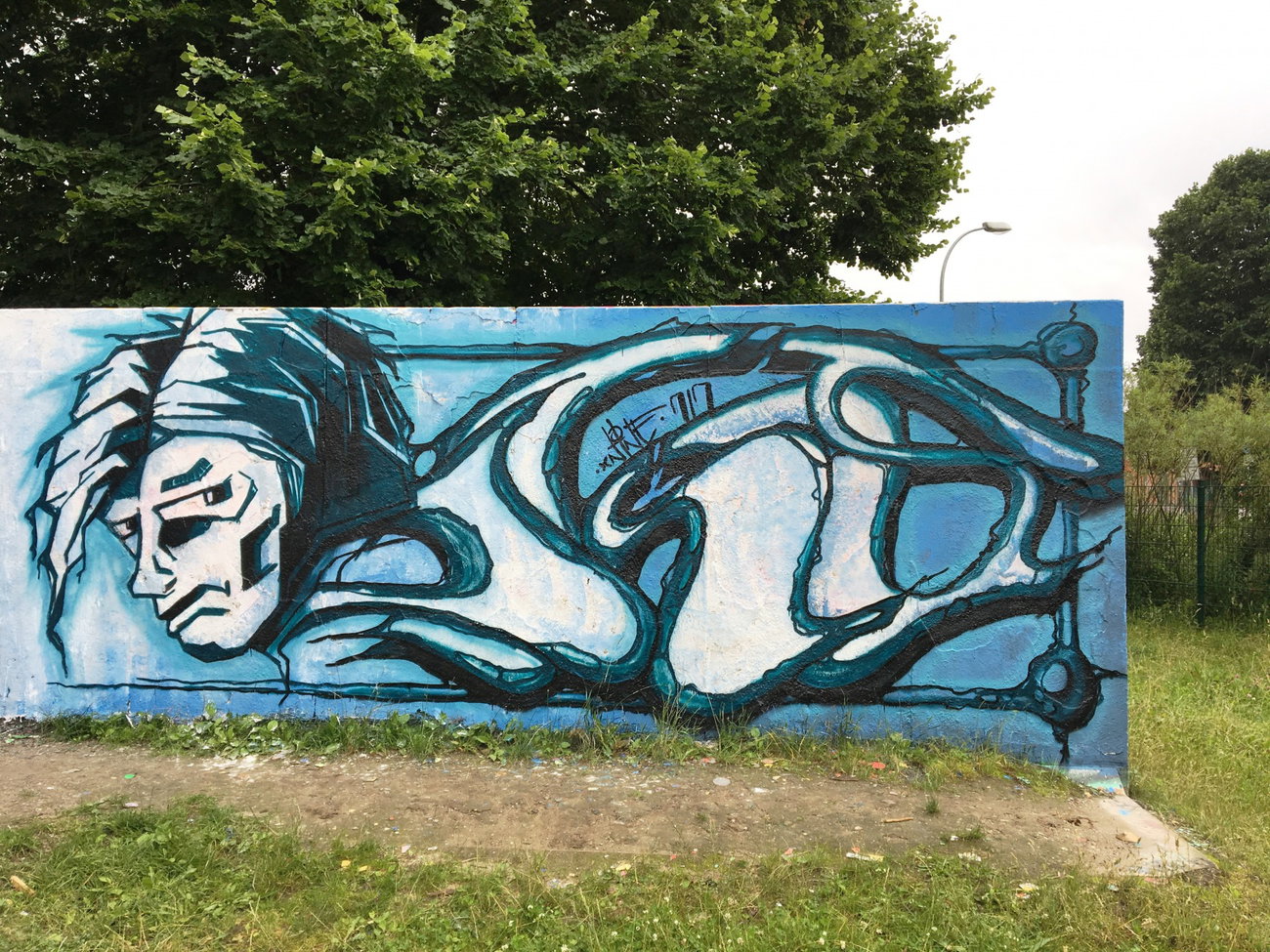 Graffiti Wall - Photo by x9 (2017)