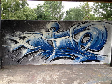 Graffiti Wall - Photo by x9 (2017)