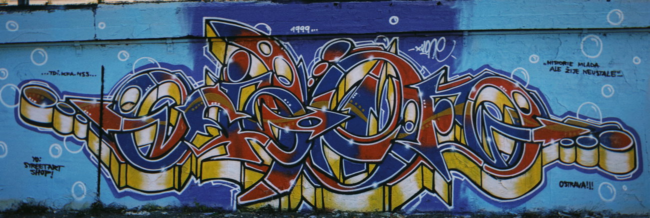 Graffiti Wall - Photo by xilosis