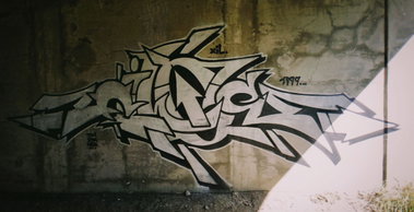 Graffiti Wall - Photo by xilosis