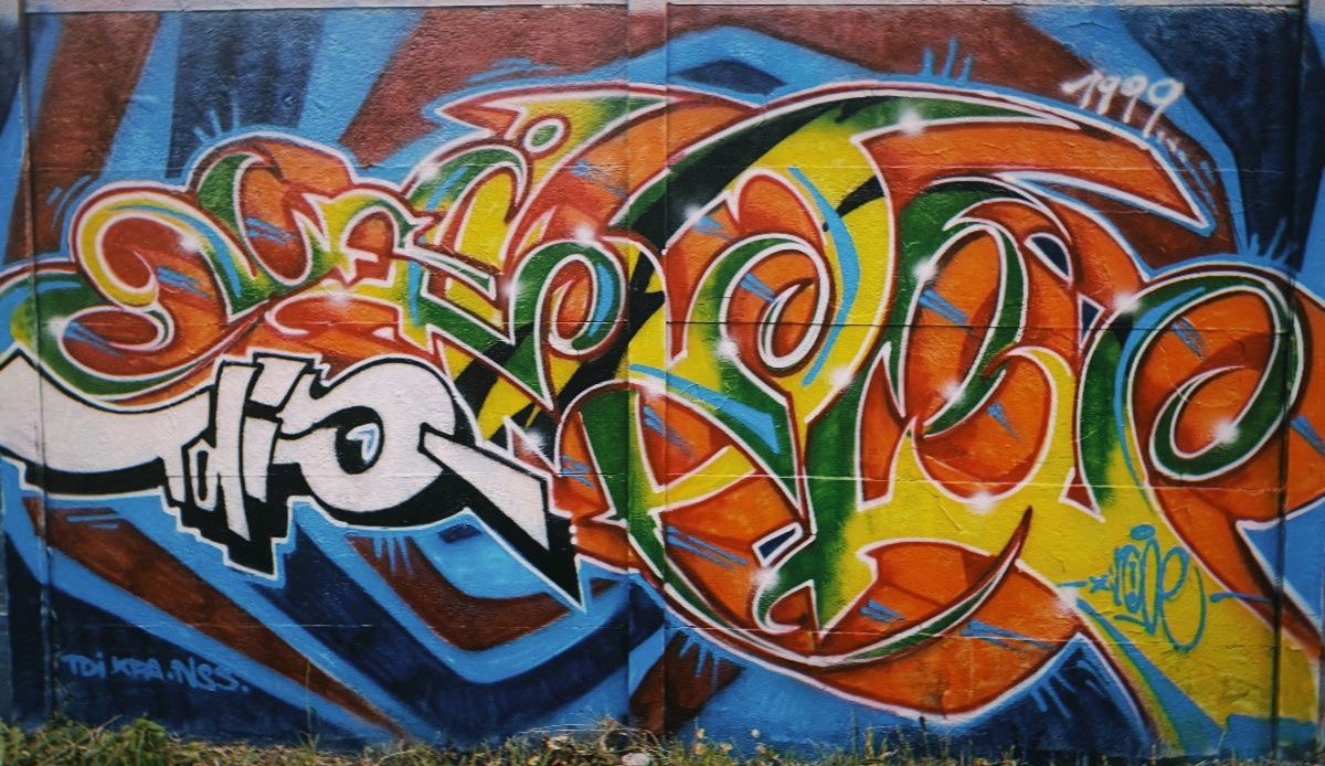 Graffiti Wall - Photo by xilosis