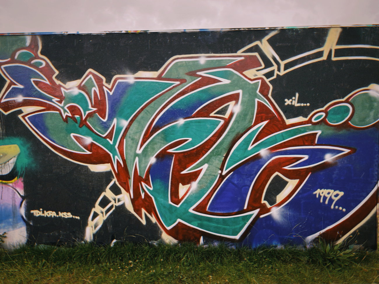 Graffiti Wall - Photo by xilosis