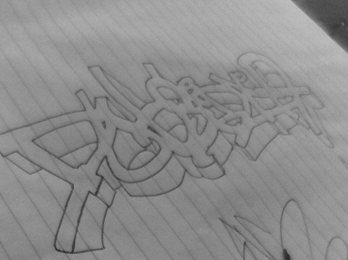 Graffiti Sketch - Photo by xx51cn355xx (2013)