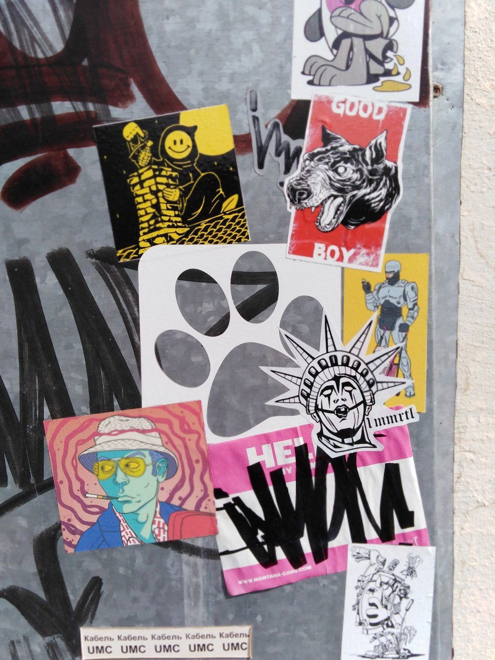 Graffiti Street Art in Украина - Photo by y1E3s2 (2019)