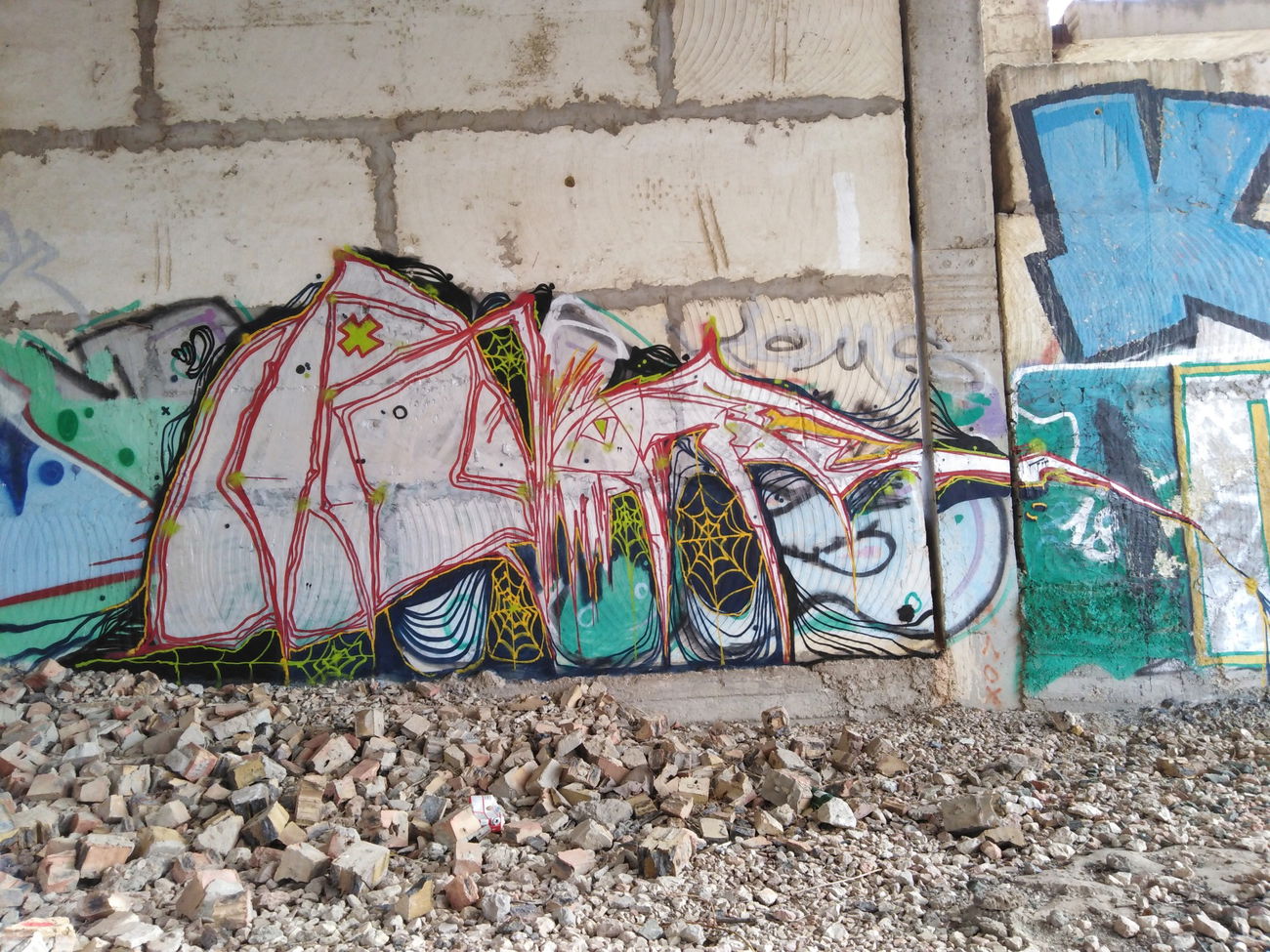 Graffiti Wall in Евпатория - Photo by y1E3s2 (2020)