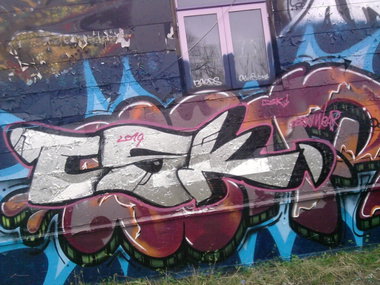Graffiti Wall - Photo by yakeone