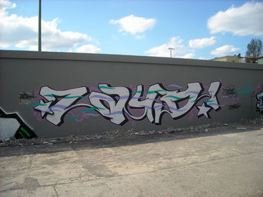 Graffiti Wall - Photo by ycc117 - JAYDEE