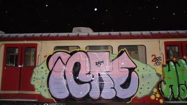 Graffiti Train - Photo by ycre