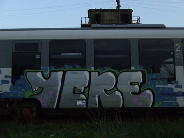 Graffiti Train - Photo by ycre