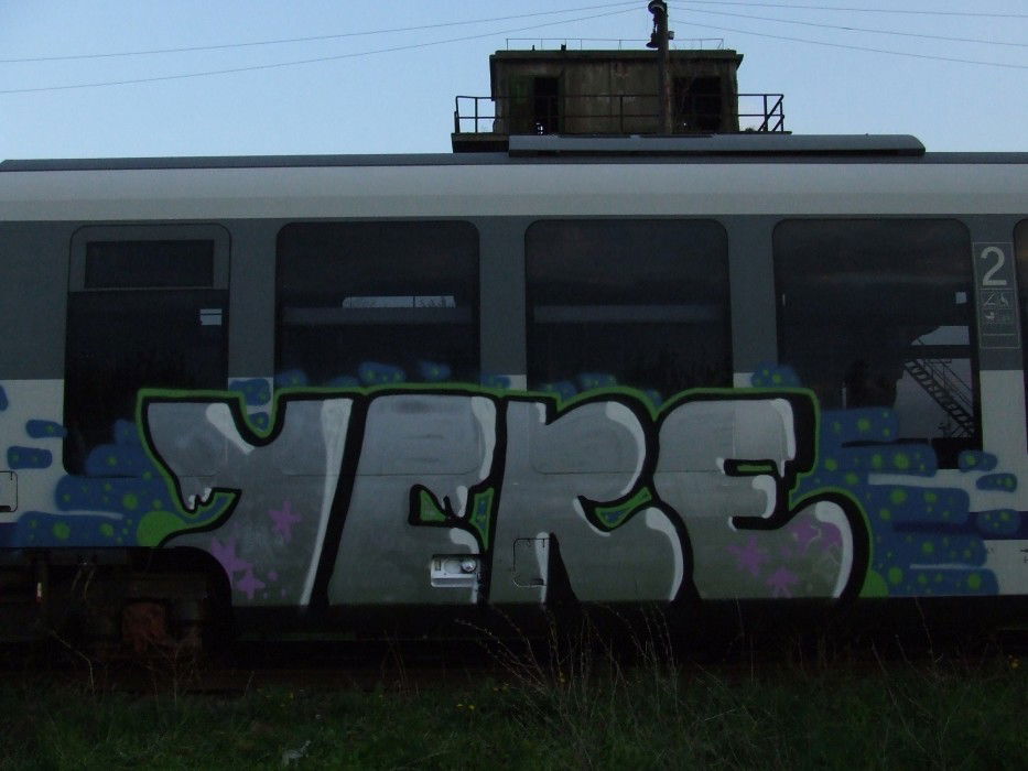 Graffiti Train - Photo by ycre