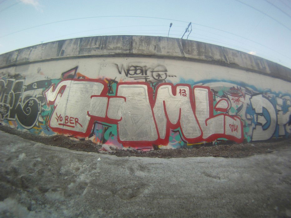 Graffiti Bombing in Moscow - Photo by yober - hml, yober