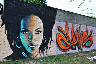 Graffiti Wall in Poland - Photo by yomi_lajn - lauryn, hill, yomi (2013)