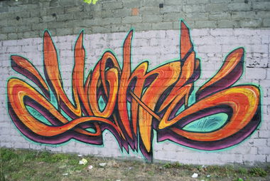 Graffiti Wall in Poland - Photo by yomi_lajn - yomi (2013)