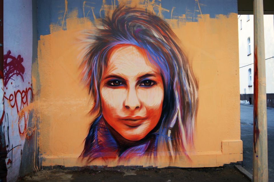 Graffiti Wall - Photo by yomi_lajn