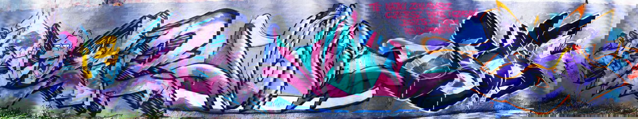 Graffiti Wall - Photo by yomi_lajn - cruzer.yomi, serek, fr (2012)