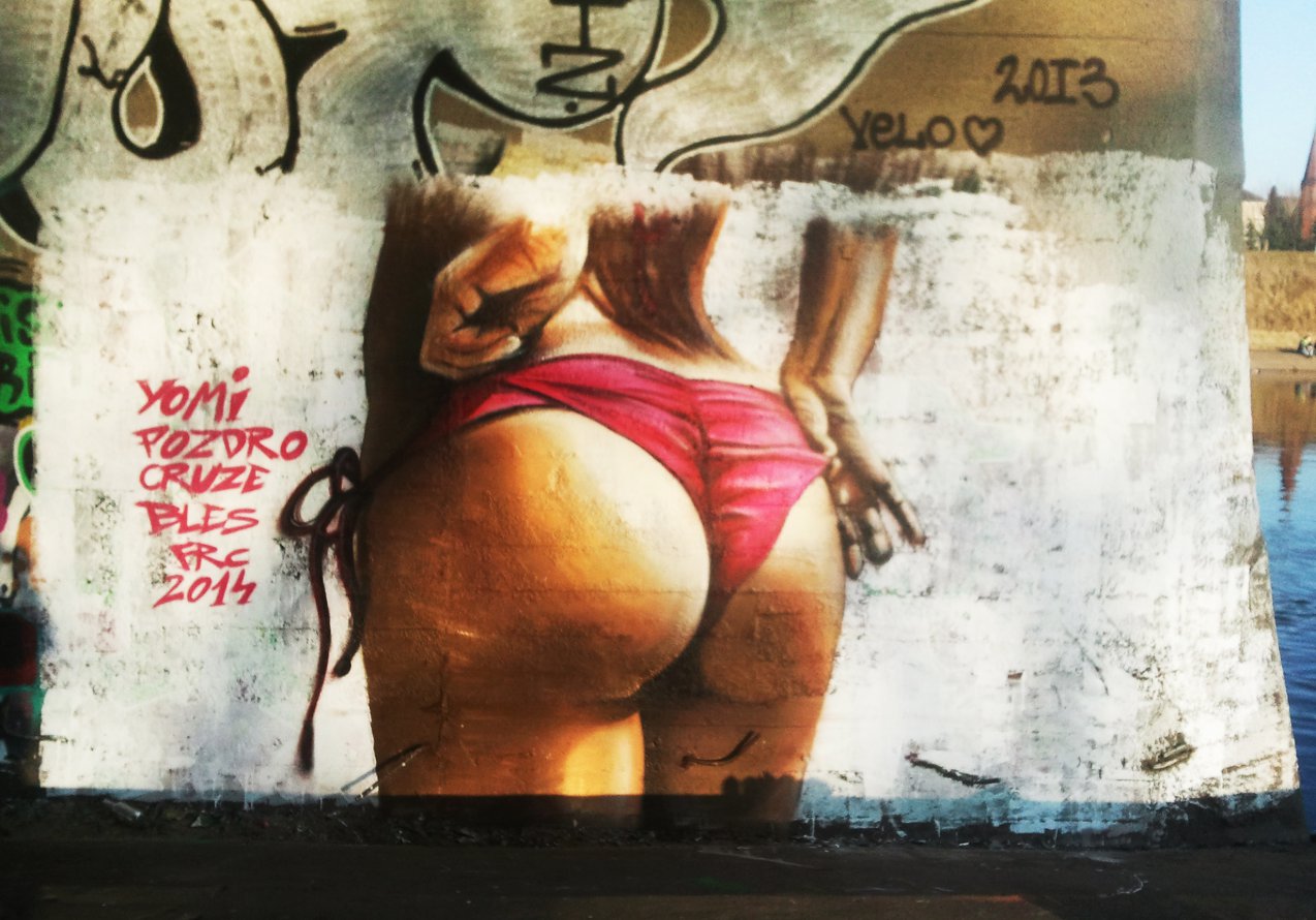 Graffiti Wall - Photo by yomi_lajn (2014)