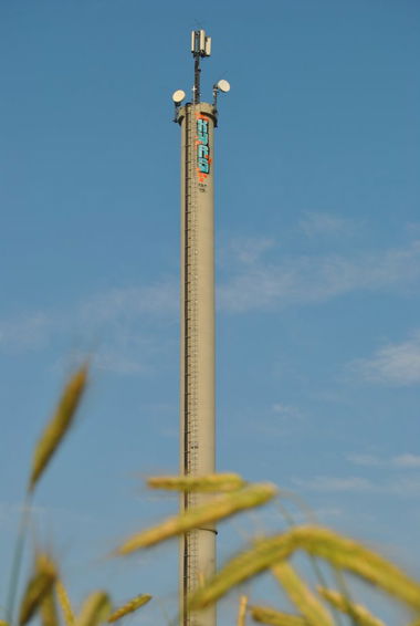 Graffiti Bombing - Photo by yukon - kurs, 481 (2013)