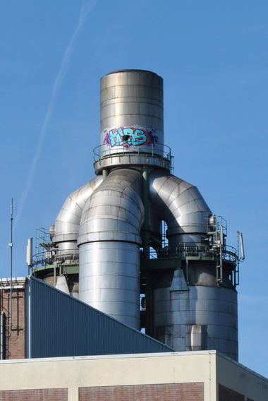 Graffiti Bombing - Photo by yukon - Kurs, 481, doqs