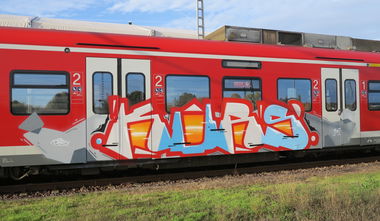 Graffiti Wall - Photo by yukon - Kurs