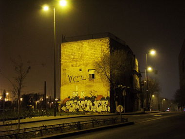 Graffiti Bombing in Jerusalem - Photo by zaras_gameover - zaras, gameover, chrome (2013)