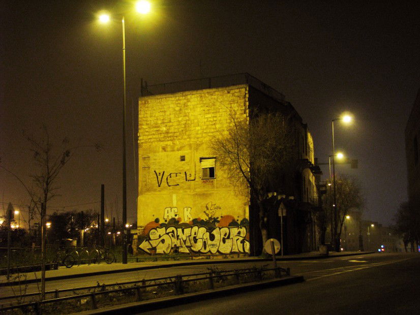 Graffiti Bombing in Jerusalem - Photo by zaras_gameover - zaras, gameover, chrome (2013)