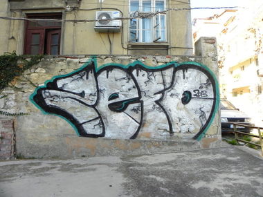 Graffiti Bombing in Varna - Photo by zefyn - zefo, zefin, zefyn (2013)